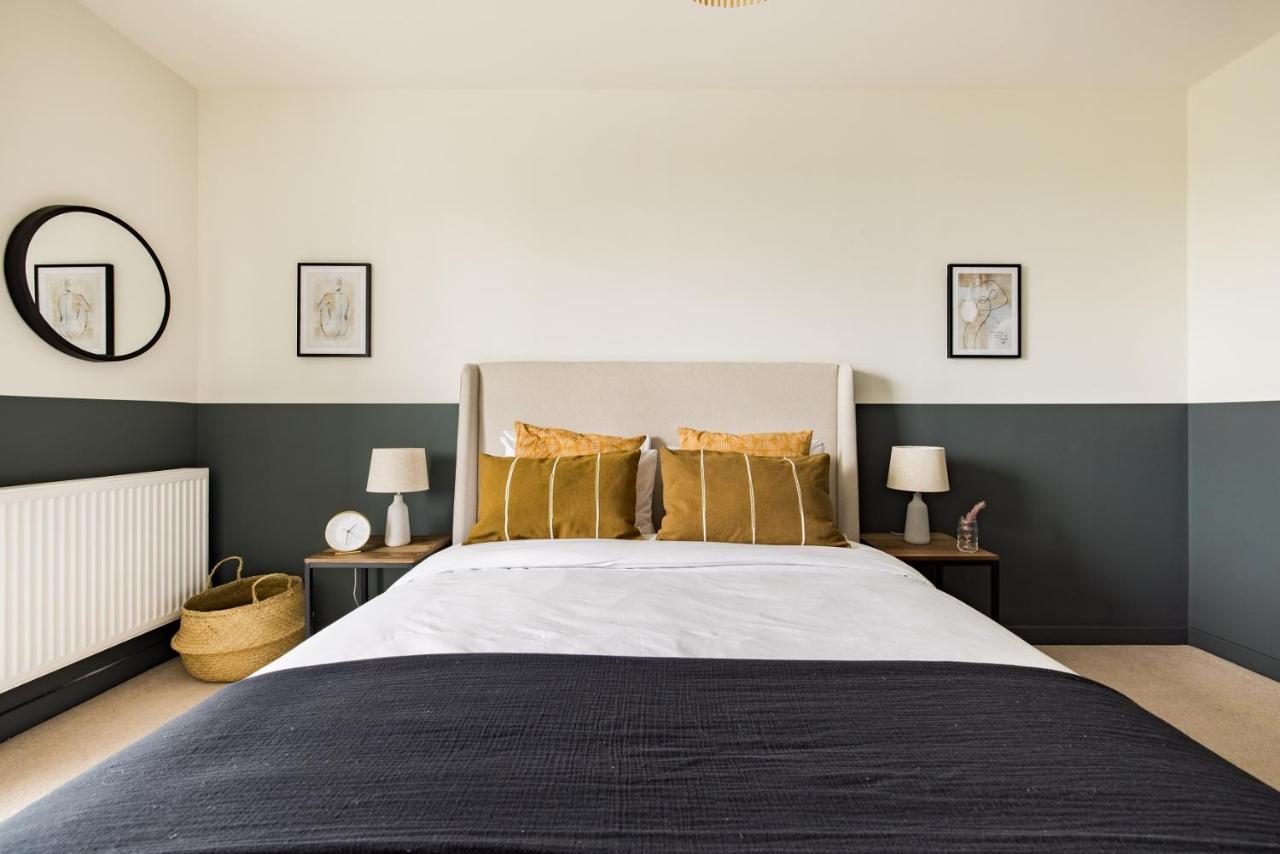 The Limehouse Classic - Endearing 2bdr Flat With Balcony Londres