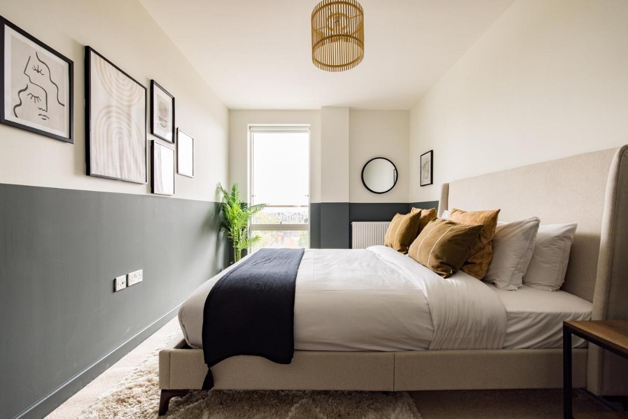 The Limehouse Classic - Endearing 2bdr Flat With Balcony * Londres